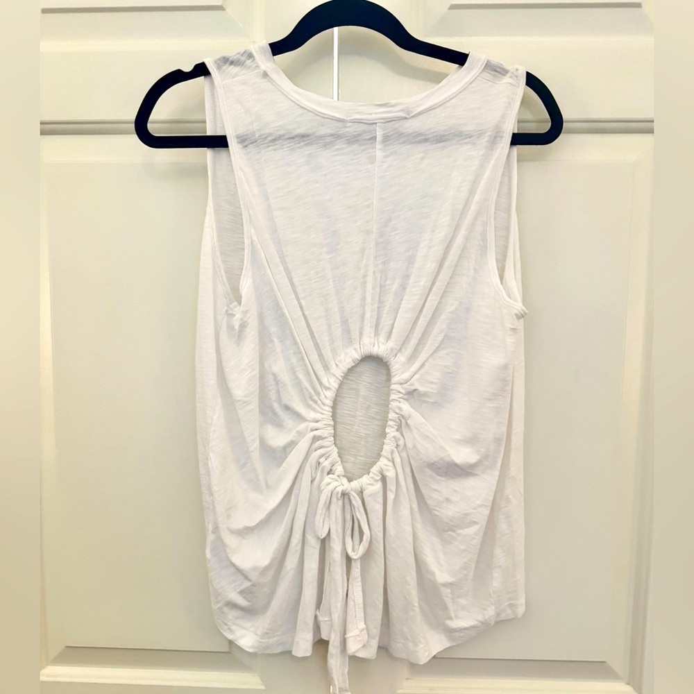 Project Social T Sz M NWT Soli
Tie Back Slub Tank in White - Picture 3 of 5